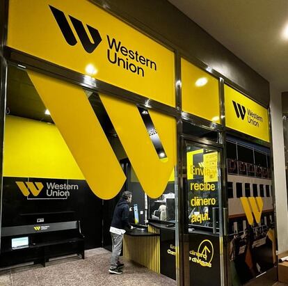 Las 'concept stores' y los 'hubs' representan una nueva oferta minorista en la estrategia de Western Union.