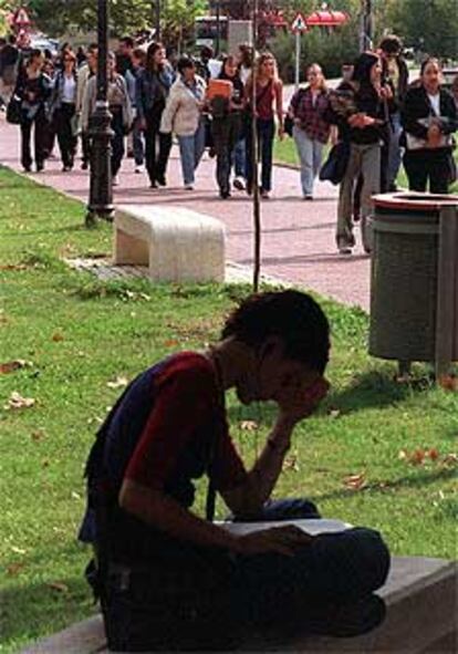 Jóvenes en la Universidad Autónoma de Madrid.