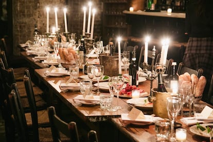 Bacaro. 136 Division Street. Un restaurante italiano casi escondido para cenar a la luz de las velas.