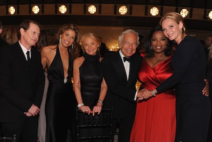 Steve Buscemi; Dylan, Ricky y Ralph Lauren; Oprah Winfrey y Uma Thurman, en el Lincoln Center de Nueva York.