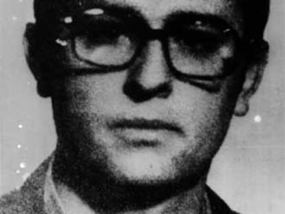 Eduardo Moreno Bergareche, <i>Pertur.</i>