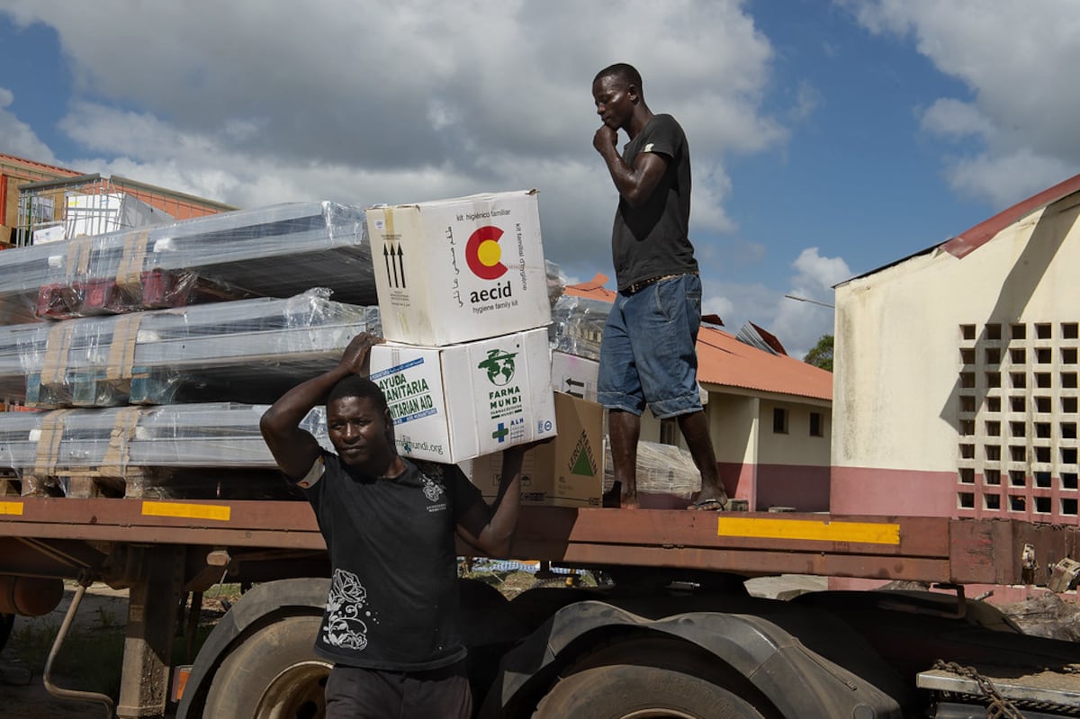 Por unos presupuestos para una España comprometida con el mundo – EL PAÍS