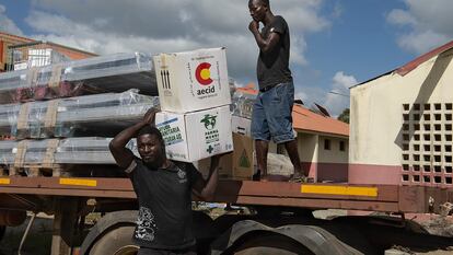 La nueva Ley de Cooperación establece que un 10% de la ayuda oficial al desarrollo se destine a ayuda humanitaria. En la imagen, despliegue del hospital START de la AECID en Mozambique.