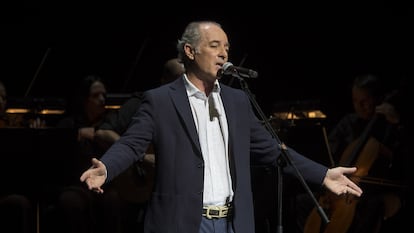 José Manuel Soto, en un concierto en Madrid por el 30º aniversario de su carrera musical, en 2017.