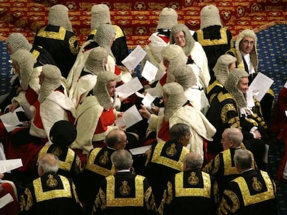 Lores en la sesi&oacute;n de apertura del Parlamento brit&aacute;nico.