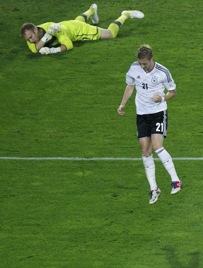 Marco Reus celebra su gol ante Austria.