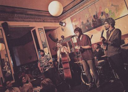 Actuación de Quique Gómez & His Vipers en el Café Central.