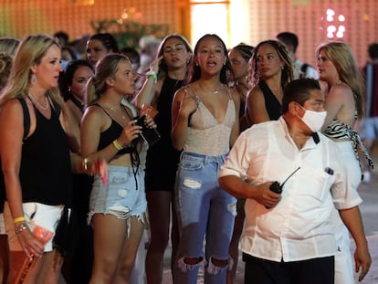 Un grupo de turistas en Cancún, Quintana Roo, el pasado 1 de junio.