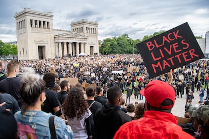 Manifestación contra la muerte del afroamericano George Floyd, en Múnich el sábado pasado.