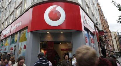 Tienda de Vodafone en Londres.