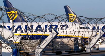 FILE PHOTO: Ryanair aircraft are parked on the tarmac during a wider European strike at the airline at Brussels South Charleroi Airport