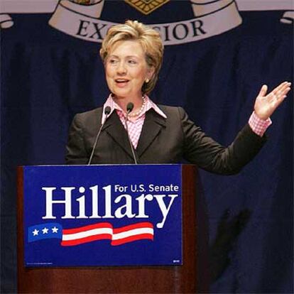 La senadora Hillary Clinton, durante un acto de mujeres en apoyo de su candidatura a la presidencia en 2008.