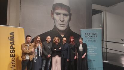 Presentación de ‘Erwin Olaf: narrativas de emancipación, deseo e intimidad’, en el teatro Fernán Gómez.
