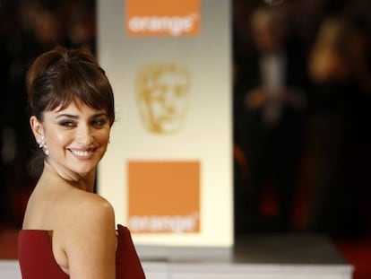 Penelope Cruz a su llegada a los BAFTA.