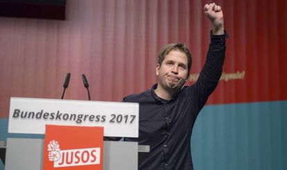 Kevin K&uuml;hnert, l&iacute;der de las juventudes del SPD, en el congreso federal en el que fue elegido como representante de la organizaci&oacute;n el pasado 24 de noviembre.