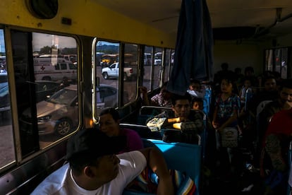 Los migrantes han recorrido en 48 horas prácticamente la misma distancia de todo un mes de viaje.