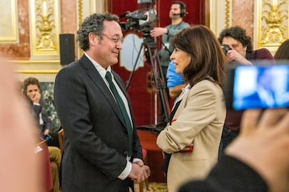 Ana Redondo, ministra de Igualdad, junto al Fiscal general del Estado de España Álvaro García Ortiz en el acto por el 8M en el Congreso, el martes 5 de marzo de 2023.