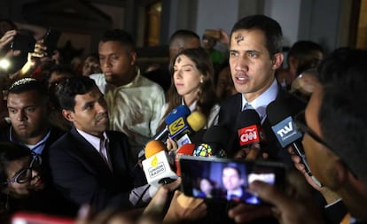 Juan Guaidó al termino de una homilía por la tradición del Miércoles de Ceniza.