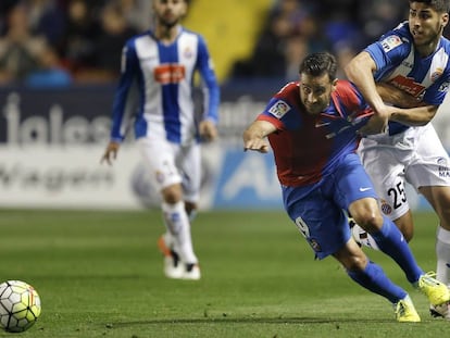 Pedro López ha permanecido en el Levante, líder de Segunda.