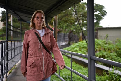 La hija del opositor venezolano Edmundo González denuncia  intentos de extorsión en embajadas para condicionar la libertad de su marido