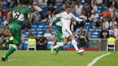 Ronaldo inicia la jugada del quinto gol