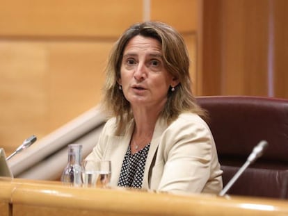 La vicepresidenta tercera y ministra para la Transición Ecológica, Teresa Ribera, ayer, en el Senado.