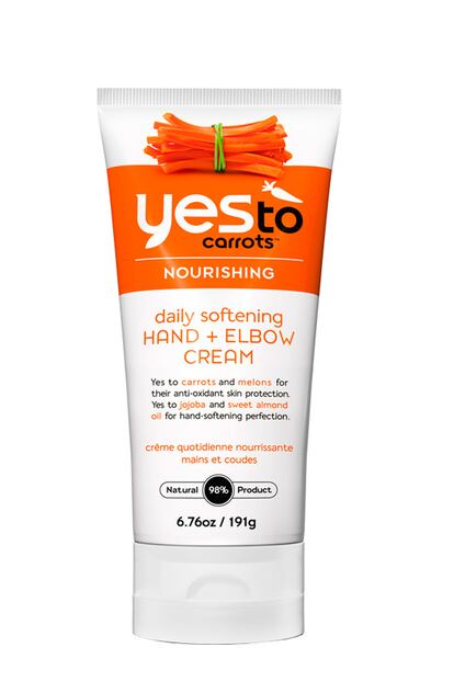 Sí a la hidratación con la Daily Softening Hand & Elbow Cream de Yes to Carrots. Contiene ingredientes de origen orgánico pero, lo más importante, el poder antioxidante de de las zanahorias que protege. También el extracto de melón para exfoliar con vitamina C, así como aceite de semilla de jojoba y extracto de miel para hidratar. Se puede aplicar en las manos y codos con un masaje para devolverles su tacto suave y su aspecto joven. Cuesta 14,22 euros. 

	 