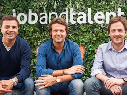 El expresidente ejecutivo de Jobandtalent, Felix Ruiz, y los cofundadores de la plataforma, Juan Urdiales y Felipe Navío.