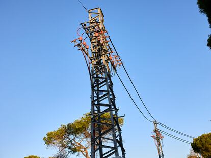 Una central eléctrica, a 21 de agosto de 2021, en Madrid (España).