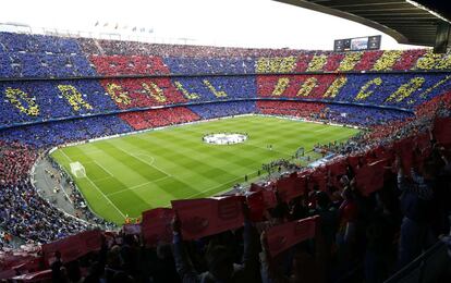 Ambiente del Camp Nou antes del partido.