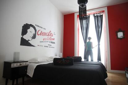 Recuerdo a la legendaria fadista Amalia Rodrigues en una de las habitaciones del Living Lounge Hotel, en la Baixa