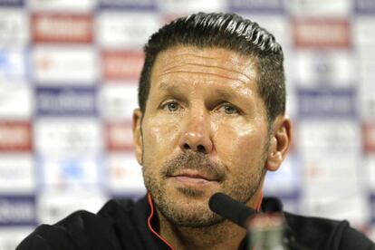 Simeone durante la rueda de prensa previa al partido ante el Sevilla.