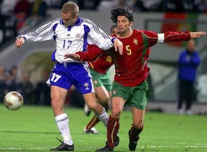 Couto, a la derecha, en un partido con la selección portuguesa
