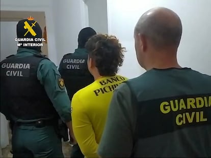 La Guardia Civil detiene en Cataluña a 32 personas acusadas de integrar los Latin Kings.