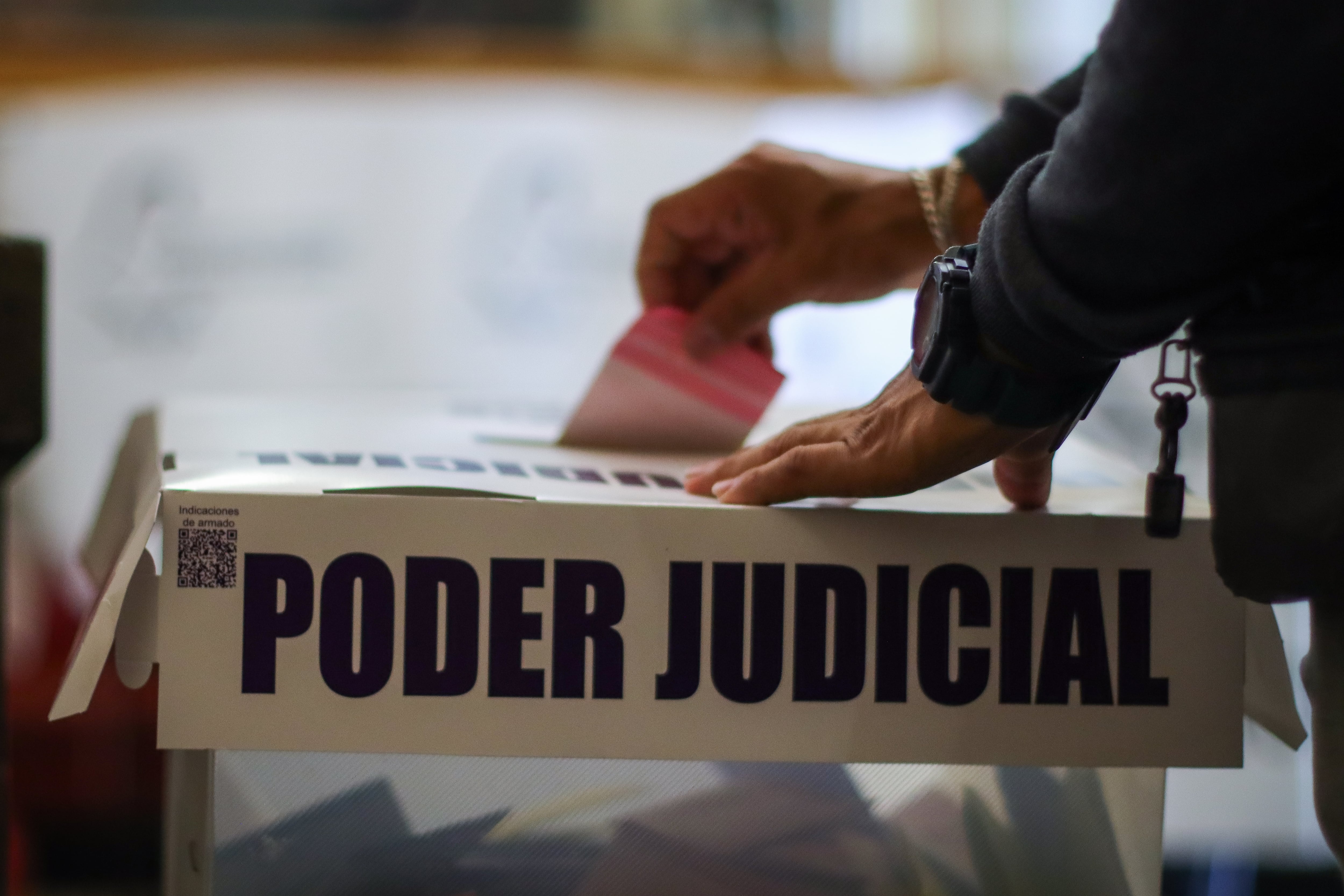 Resultados de las Elecciones del Poder Judicial, en vivo | Los magistrados propuestos por Morena ganan la sala superior del Tribunal Electoral Publicado por Últimas noticias: la última hora de hoy en EL PAÍS