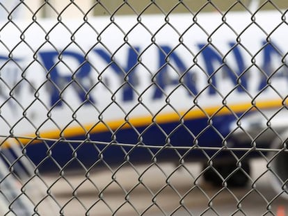 Un avión de Ryanair en el aeropuerto alemán de Weeze.