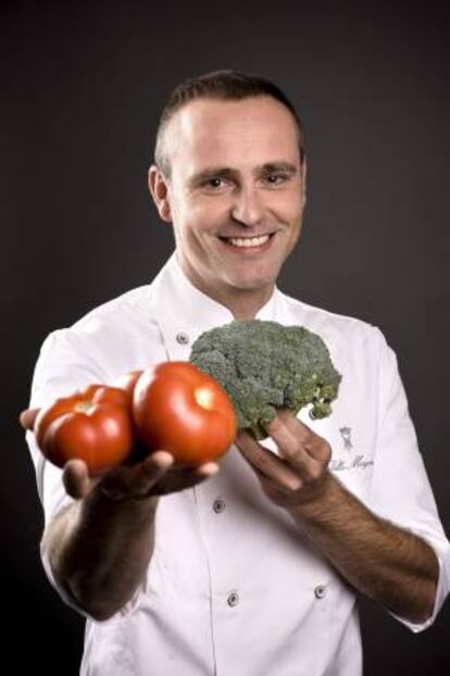 Fotografía facilitada por The Bridge de Rodrigo de la Calle, impulsor de la "gastrobotánica", un concepto de cocina con vegetales que le ha valido una estrella Michelin, y ha sido fichado como chef ejecutivo del lujoso hotel Villa Magna de Madrid, al que se incorporará el 1 de octubre.