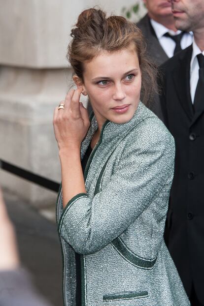 Chanel: Outside Arrivals - Paris Fashion Week Womenswear Spring / Summer 2013