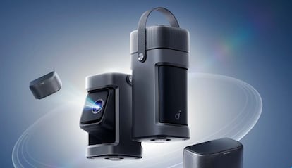 Proyector Soundcore Nebula P1 con imagen de fondo