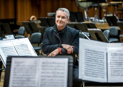 Alexander Liebreich en la sala de ensayo del Palau de la Música de Valencia el pasado 26 de noviembre.