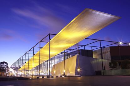 Museo de Melbourne, proyecto del arquitecto australiano Denton Corker Marshall.  