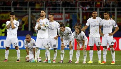 Los madridistas durante la tanda.