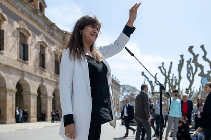 La líder de Junts, Laura Borràs, tras conocer la sentencia del Tribunal Superior catalán, el mes pasado.