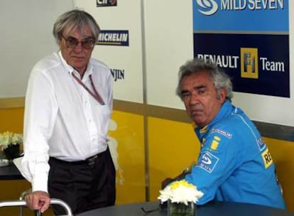Bernie Ecclestone, patrón de la Fórmula 1, y Flavio Briatore.