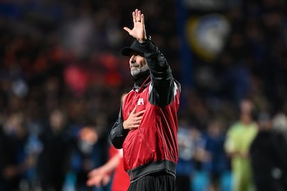 Jürgen Klopp, entrenador del Liverpool, pide disculpas a los seguidores de su equipo tras caer ante el Atalanta en la Europa League.