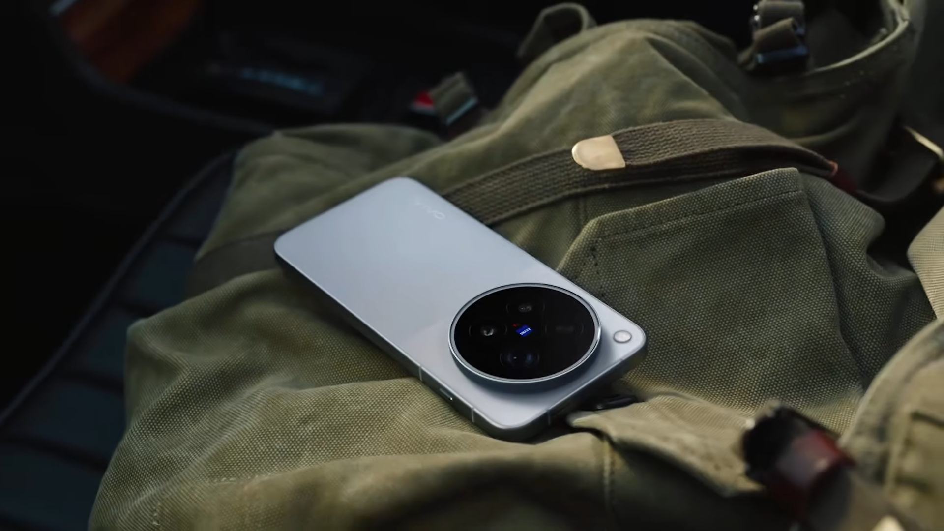 El vivo X500 Ultra da señales de vida: mucha potencia y gran pantalla para 2027