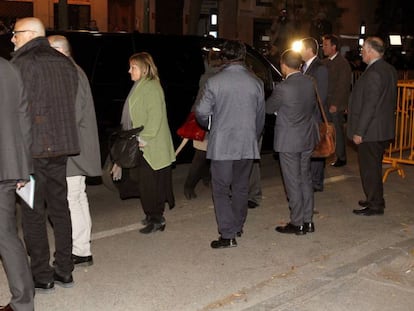 Membres de la Mesa del Parlament surten del Suprem.