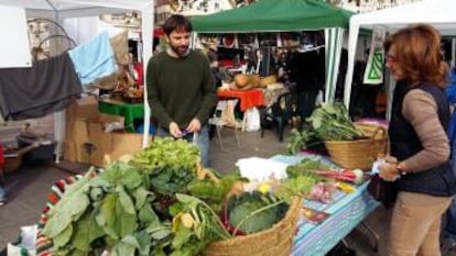 Mercado con productos de Agrosolidaris.