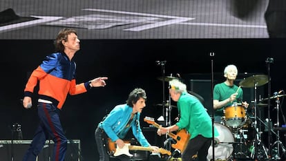 Mick Jagger (esquerda), Ron Wood, Keith Richards e Charlie Watts, The Rolling Stones, no festival Desert Trip, em Índio (Califórnia), nesta sexta-feira.