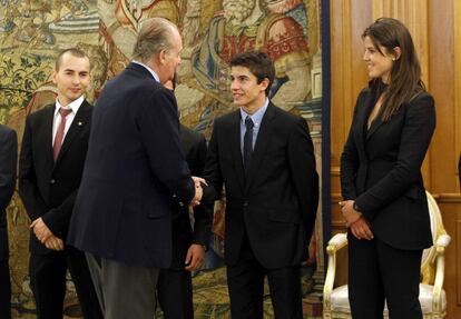 El Rey de España recibe a Marc Márquez, junto a Jorge Lorenzo y Laia Sanz.